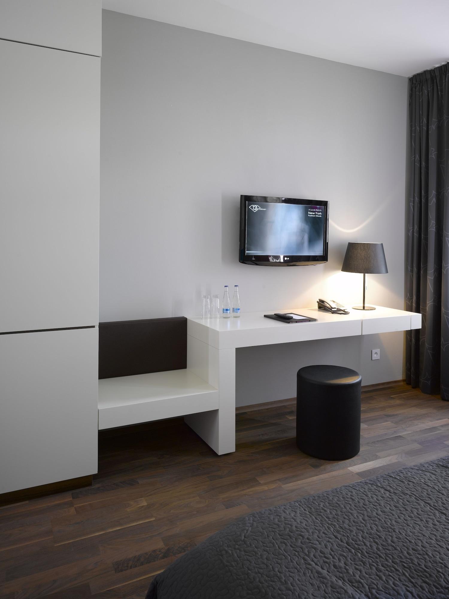 Moods Boutique Hotel Praha Bagian luar foto