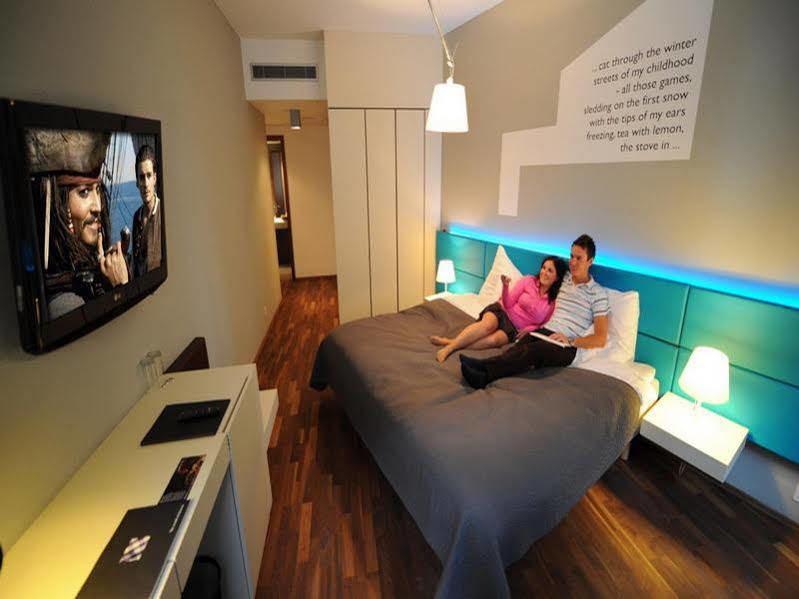 Moods Boutique Hotel Praha Bagian luar foto