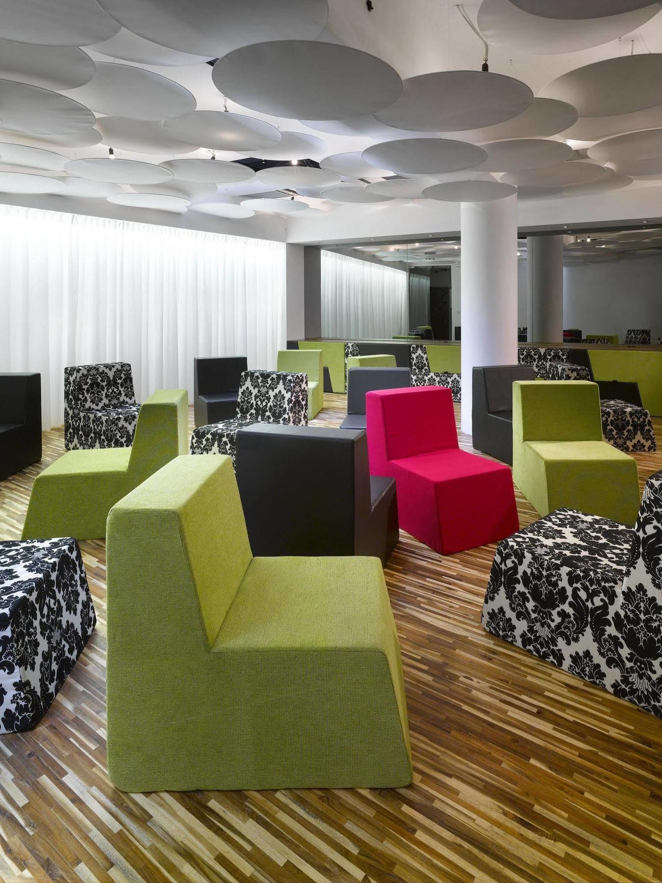 Moods Boutique Hotel Praha Bagian luar foto